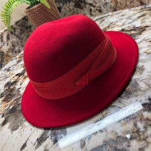 Lancaster Vintage Chic Red Women's Hat